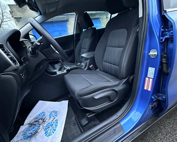 Синий Киа Sportage, объемом двигателя 1.59 л и пробегом 16 тыс. км за 17500 $, фото 9 на Automoto.ua