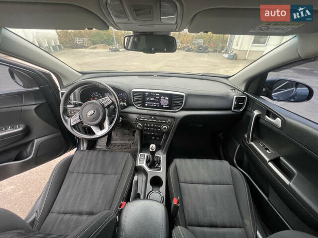 Синій Кіа Sportage, об'ємом двигуна 1.59 л та пробігом 178 тис. км за 14500 $, фото 18 на Automoto.ua