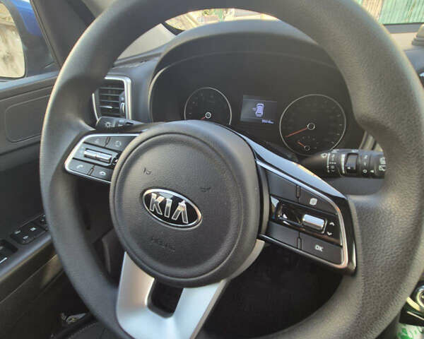Синий Киа Sportage, объемом двигателя 1.59 л и пробегом 62 тыс. км за 18700 $, фото 35 на Automoto.ua