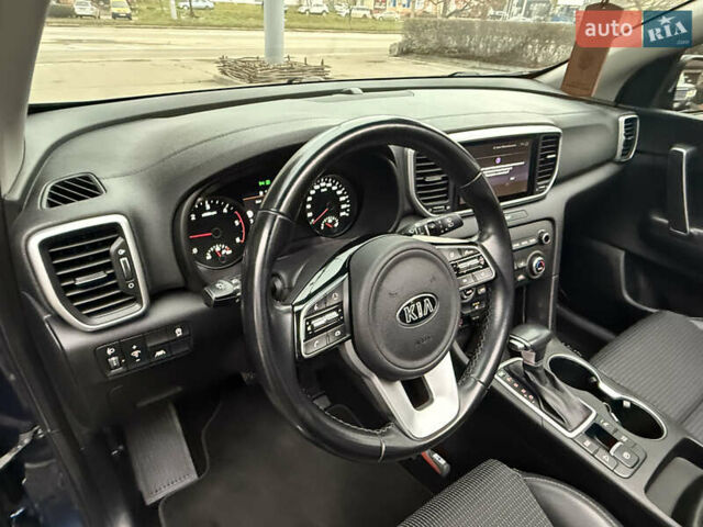 Синій Кіа Sportage, об'ємом двигуна 1.6 л та пробігом 200 тис. км за 18950 $, фото 32 на Automoto.ua