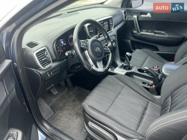 Синій Кіа Sportage, об'ємом двигуна 1.59 л та пробігом 178 тис. км за 14500 $, фото 9 на Automoto.ua