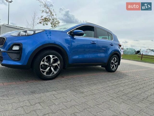 Синій Кіа Sportage, об'ємом двигуна 1.59 л та пробігом 32 тис. км за 19899 $, фото 4 на Automoto.ua