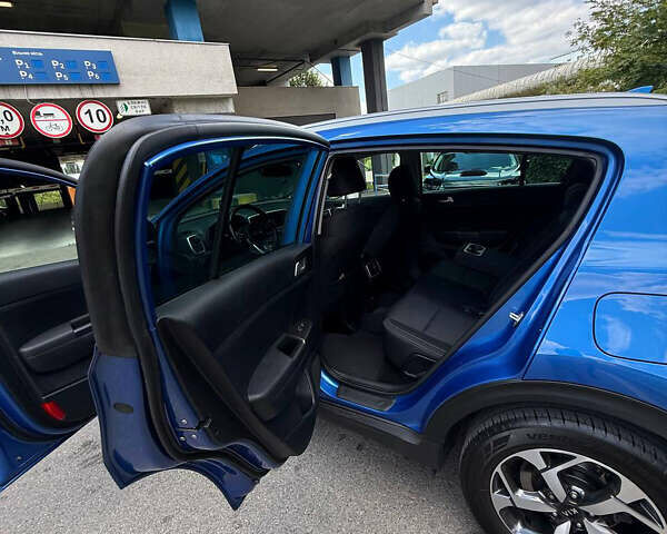 Синий Киа Sportage, объемом двигателя 1.59 л и пробегом 67 тыс. км за 19500 $, фото 8 на Automoto.ua