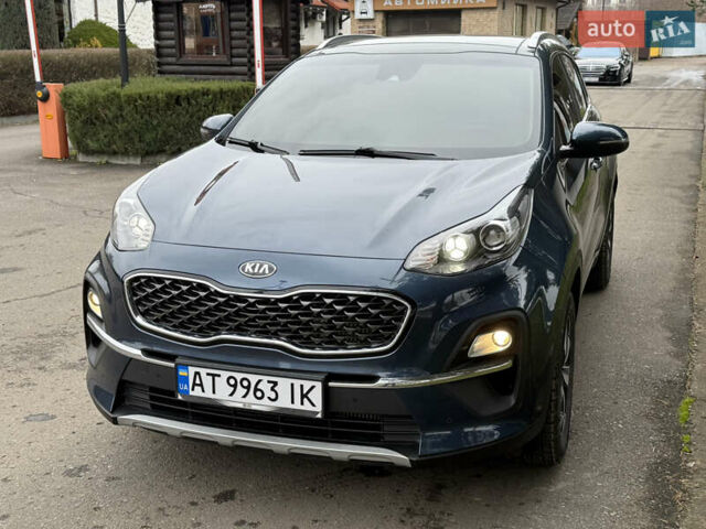 Синій Кіа Sportage, об'ємом двигуна 1.6 л та пробігом 200 тис. км за 18950 $, фото 2 на Automoto.ua