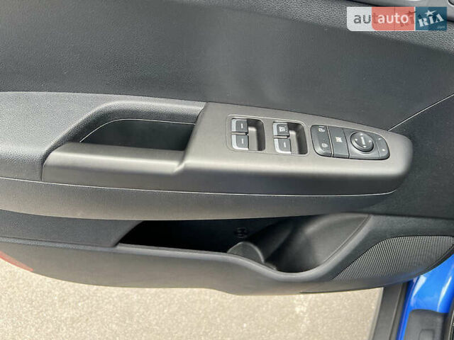 Синий Киа Sportage, объемом двигателя 1.59 л и пробегом 62 тыс. км за 18700 $, фото 9 на Automoto.ua