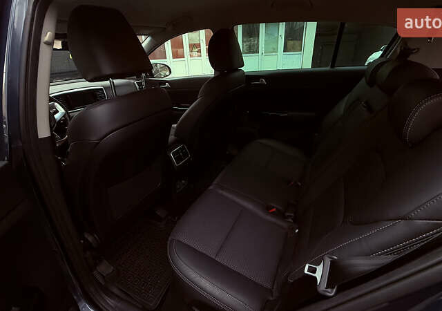 Синий Киа Sportage, объемом двигателя 2 л и пробегом 42 тыс. км за 24999 $, фото 11 на Automoto.ua