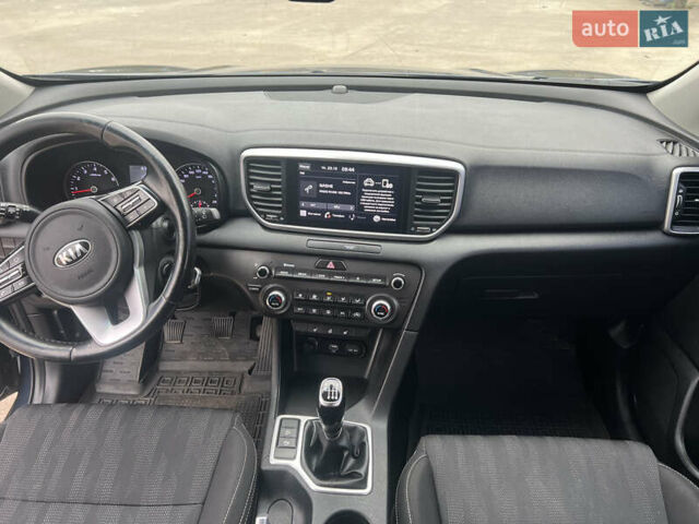 Синій Кіа Sportage, об'ємом двигуна 1.59 л та пробігом 178 тис. км за 14500 $, фото 17 на Automoto.ua