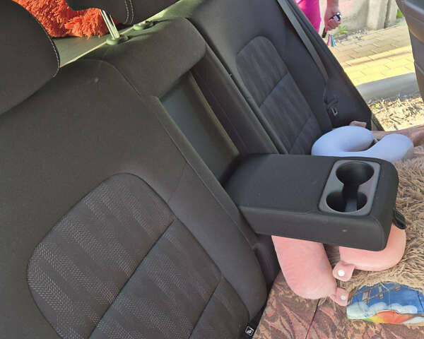 Синий Киа Sportage, объемом двигателя 1.59 л и пробегом 62 тыс. км за 18700 $, фото 29 на Automoto.ua