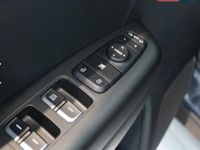 Синій Кіа Sportage, об'ємом двигуна 1.59 л та пробігом 16 тис. км за 20000 $, фото 10 на Automoto.ua