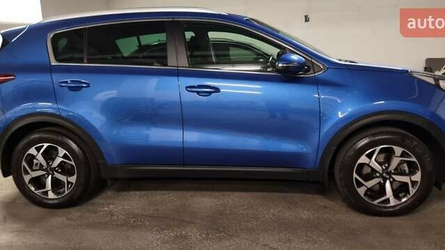 Киа Sportage 2021 в Одессе на Automoto.ua Синий Киа Sportage, объемом двигателя 1.59 л и пробегом 60 тыс. км за 21000 $, фото 3 на Automoto.ua