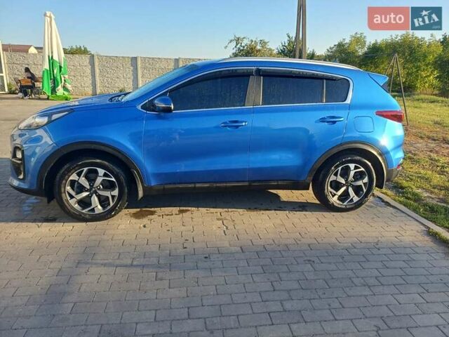 Киа Sportage 2021 в Новой Водолаге на Automoto.ua Синий Киа Sportage, объемом двигателя 1.59 л и пробегом 144 тыс. км за 16999 $, фото 4 на Automoto.ua
