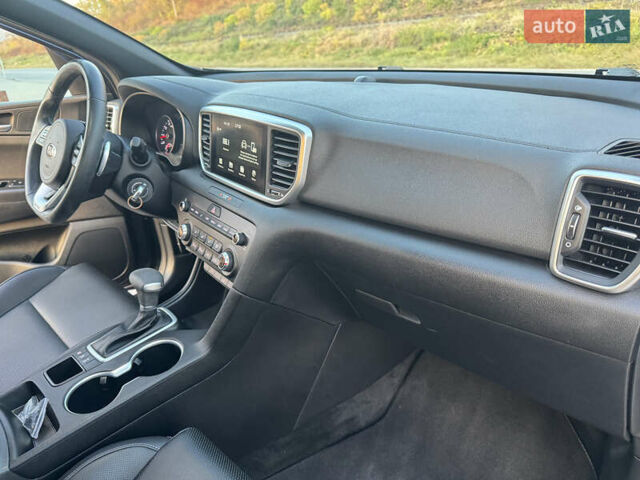 Киа Sportage 2021 в Тернополе на Automoto.ua Синий Киа Sportage, объемом двигателя 2.36 л и пробегом 92 тыс. км за 24300 $, фото 26 на Automoto.ua