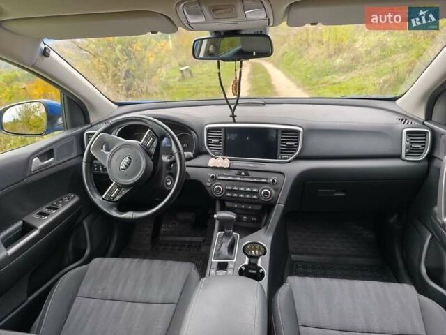 Синий Киа Sportage, объемом двигателя 1.59 л и пробегом 42 тыс. км за 21900 $, фото 8 на Automoto.ua