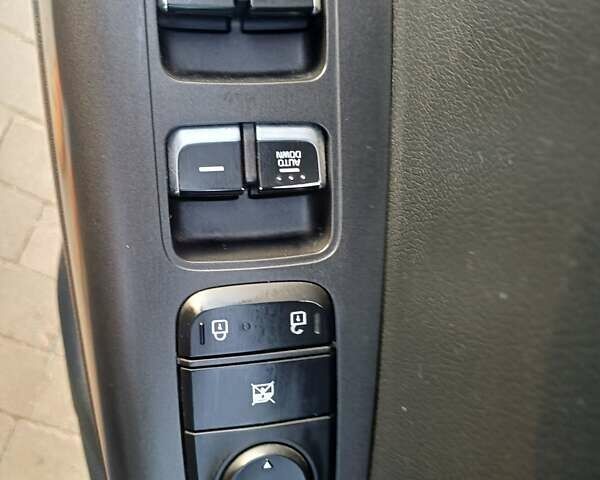 Киа Sportage 2021 в Новой Водолаге на Automoto.ua Синий Киа Sportage, объемом двигателя 1.59 л и пробегом 144 тыс. км за 16999 $, фото 6 на Automoto.ua