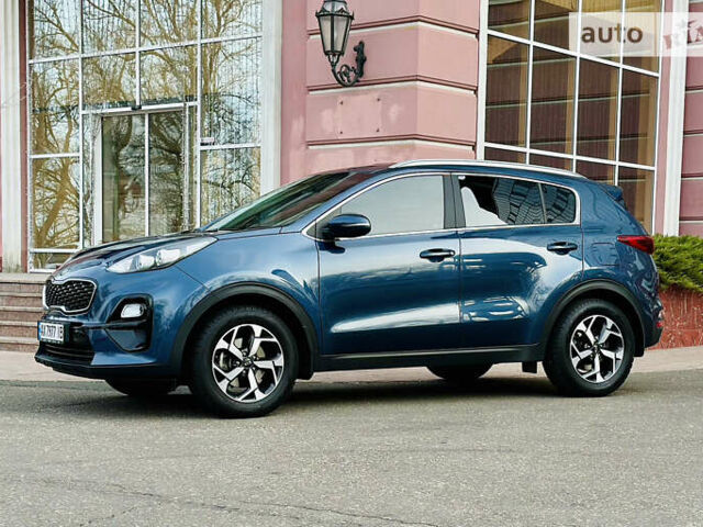 Синий Киа Sportage, объемом двигателя 1.59 л и пробегом 30 тыс. км за 20000 $, фото 3 на Automoto.ua