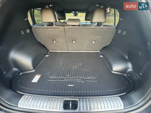 Киа Sportage 2021 в Тернополе на Automoto.ua Синий Киа Sportage, объемом двигателя 2.36 л и пробегом 92 тыс. км за 24300 $, фото 27 на Automoto.ua