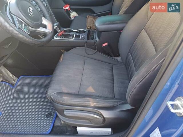 Киа Sportage 2021 в Новой Водолаге на Automoto.ua Синий Киа Sportage, объемом двигателя 1.59 л и пробегом 144 тыс. км за 16999 $, фото 12 на Automoto.ua