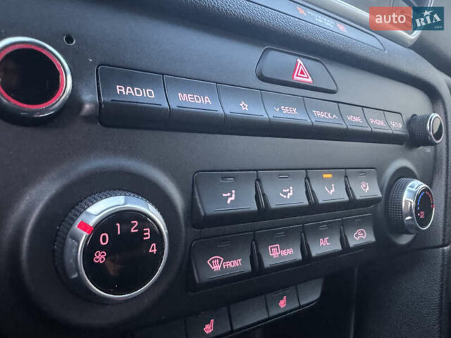 Киа Sportage 2021 в Тернополе на Automoto.ua Синий Киа Sportage, объемом двигателя 2.36 л и пробегом 92 тыс. км за 24300 $, фото 12 на Automoto.ua