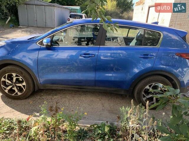 Киа Sportage 2021 в Смеле на Automoto.ua Синий Киа Sportage, объемом двигателя 1.59 л и пробегом 15 тыс. км за 20500 $, фото 2 на Automoto.ua