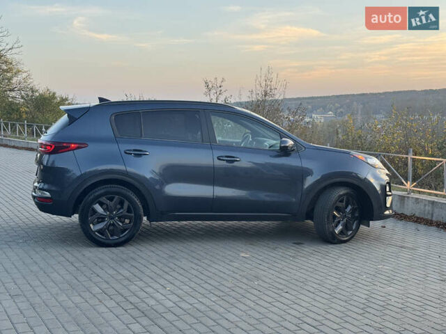 Киа Sportage 2021 в Тернополе на Automoto.ua Синий Киа Sportage, объемом двигателя 2.36 л и пробегом 92 тыс. км за 24300 $, фото 8 на Automoto.ua