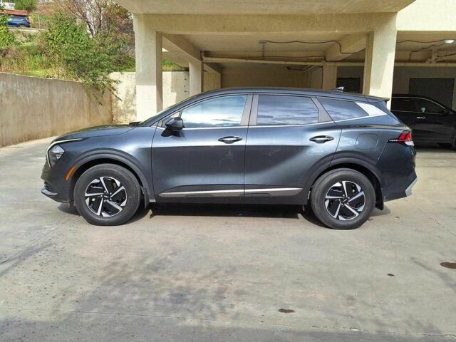 Синий Киа Sportage, объемом двигателя 1.6 л и пробегом 13 тыс. км за 18900 $, фото 7 на Automoto.ua