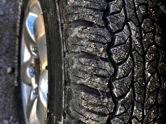 Зеленый Киа Sportage, объемом двигателя 2 л и пробегом 200 тыс. км за 3300 $, фото 5 на Automoto.ua