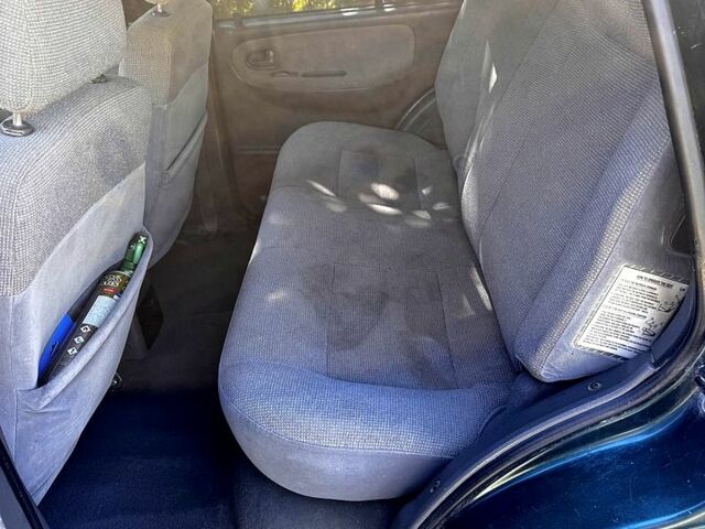 Зеленый Киа Sportage, объемом двигателя 2 л и пробегом 200 тыс. км за 3300 $, фото 8 на Automoto.ua