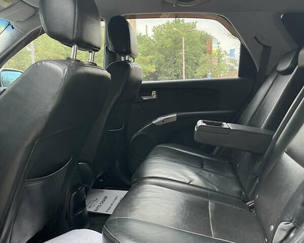 Зелений Кіа Sportage, об'ємом двигуна 1.98 л та пробігом 370 тис. км за 6500 $, фото 16 на Automoto.ua