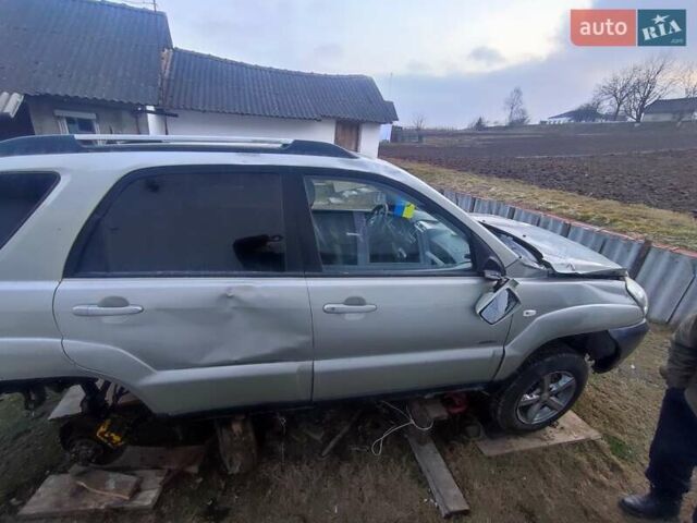 Зеленый Киа Sportage, объемом двигателя 2 л и пробегом 236 тыс. км за 4131 $, фото 7 на Automoto.ua