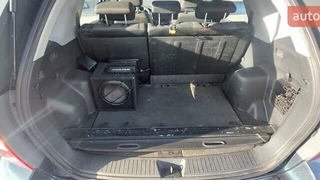 Зеленый Киа Sportage, объемом двигателя 1.98 л и пробегом 225 тыс. км за 8000 $, фото 4 на Automoto.ua