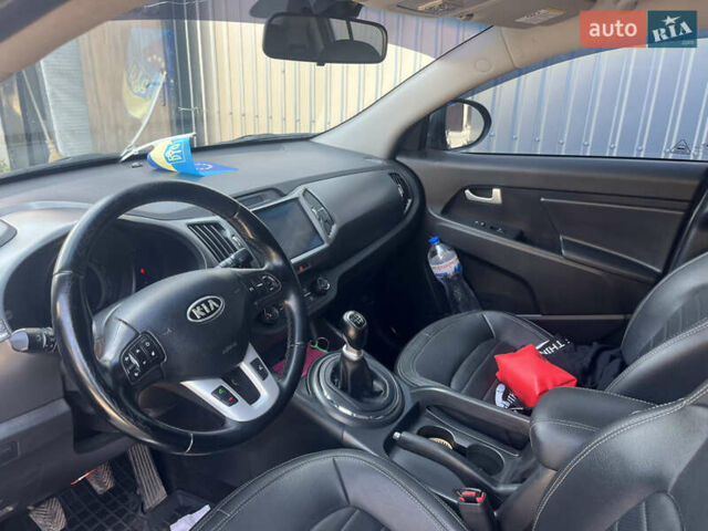 Зеленый Киа Sportage, объемом двигателя 1.69 л и пробегом 221 тыс. км за 12900 $, фото 10 на Automoto.ua