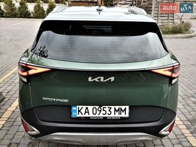 Зелений Кіа Sportage, об'ємом двигуна 2 л та пробігом 5 тис. км за 27800 $, фото 29 на Automoto.ua