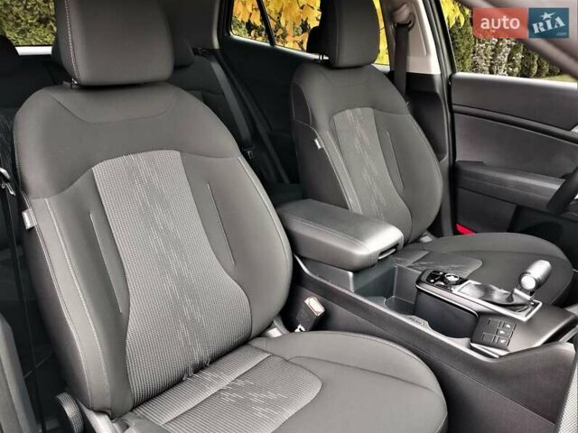 Зелений Кіа Sportage, об'ємом двигуна 2 л та пробігом 5 тис. км за 27800 $, фото 72 на Automoto.ua