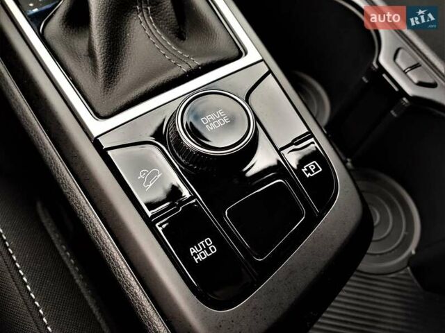 Зелений Кіа Sportage, об'ємом двигуна 2 л та пробігом 5 тис. км за 27800 $, фото 78 на Automoto.ua