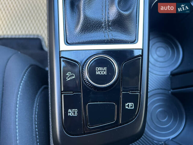 Зеленый Киа Sportage, объемом двигателя 2 л и пробегом 4 тыс. км за 27500 $, фото 45 на Automoto.ua