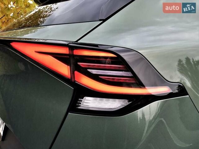 Зелений Кіа Sportage, об'ємом двигуна 2 л та пробігом 5 тис. км за 27800 $, фото 33 на Automoto.ua