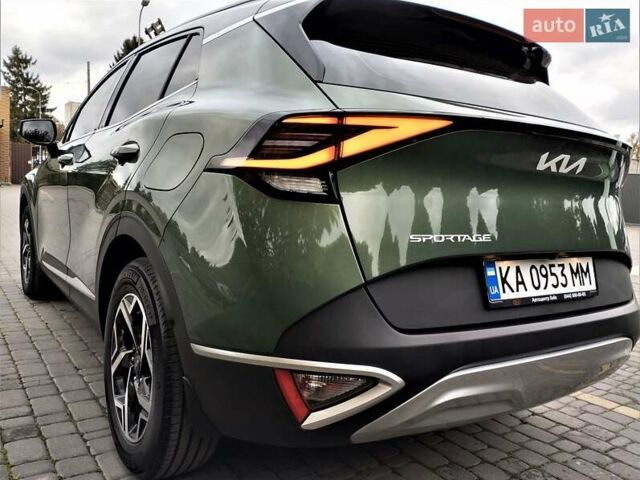 Зелений Кіа Sportage, об'ємом двигуна 2 л та пробігом 5 тис. км за 27800 $, фото 24 на Automoto.ua