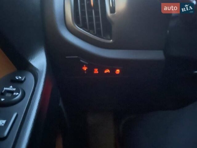 Оранжевый Киа Sportage, объемом двигателя 2 л и пробегом 282 тыс. км за 12900 $, фото 34 на Automoto.ua