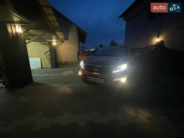 Оранжевый Киа Sportage, объемом двигателя 2 л и пробегом 282 тыс. км за 13400 $, фото 25 на Automoto.ua