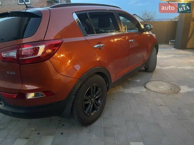 Оранжевый Киа Sportage, объемом двигателя 2 л и пробегом 282 тыс. км за 12900 $, фото 6 на Automoto.ua
