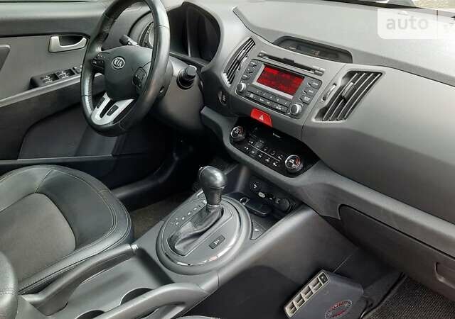 Оранжевый Киа Sportage, объемом двигателя 2 л и пробегом 128 тыс. км за 15700 $, фото 22 на Automoto.ua