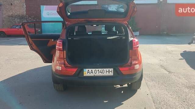Оранжевый Киа Sportage, объемом двигателя 2 л и пробегом 120 тыс. км за 12599 $, фото 7 на Automoto.ua