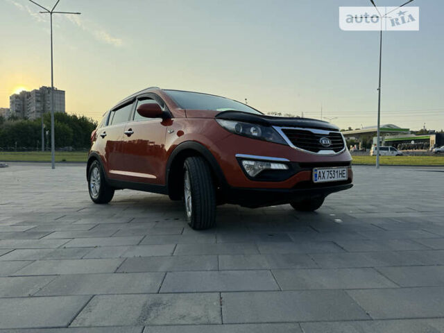 Оранжевый Киа Sportage, объемом двигателя 2 л и пробегом 152 тыс. км за 10300 $, фото 4 на Automoto.ua