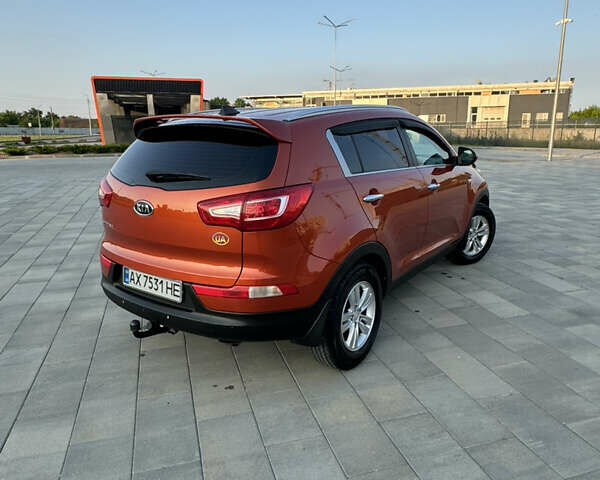 Оранжевый Киа Sportage, объемом двигателя 2 л и пробегом 152 тыс. км за 10300 $, фото 5 на Automoto.ua