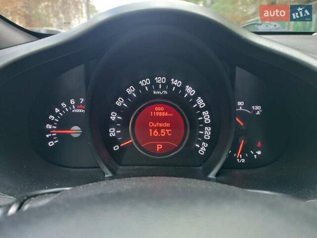 Оранжевый Киа Sportage, объемом двигателя 2 л и пробегом 120 тыс. км за 12599 $, фото 11 на Automoto.ua