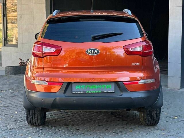Оранжевый Киа Sportage, объемом двигателя 2 л и пробегом 190 тыс. км за 11900 $, фото 7 на Automoto.ua
