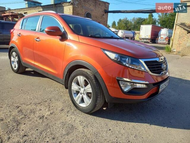 Оранжевый Киа Sportage, объемом двигателя 2 л и пробегом 120 тыс. км за 12599 $, фото 4 на Automoto.ua