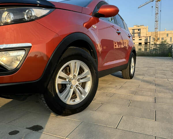 Помаранчевий Кіа Sportage, об'ємом двигуна 2 л та пробігом 152 тис. км за 10300 $, фото 16 на Automoto.ua