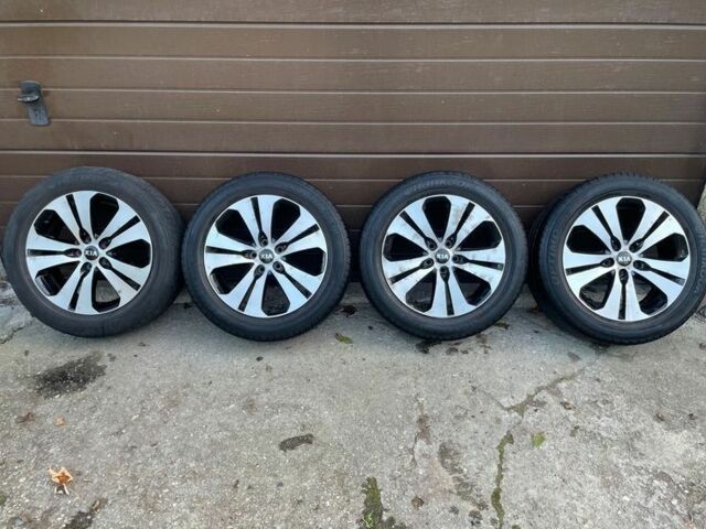 Оранжевый Киа Sportage, объемом двигателя 2 л и пробегом 150 тыс. км за 7900 $, фото 23 на Automoto.ua