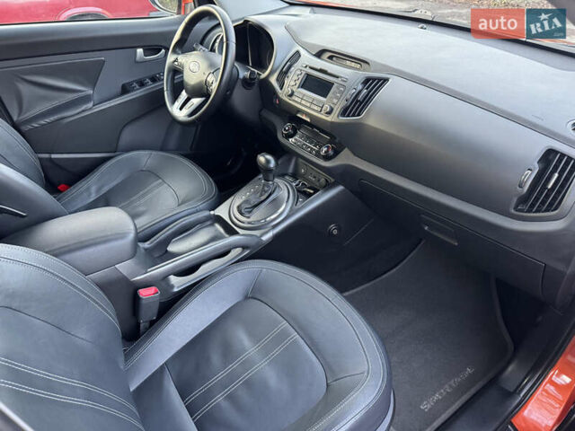 Помаранчевий Кіа Sportage, об'ємом двигуна 2 л та пробігом 101 тис. км за 13300 $, фото 17 на Automoto.ua